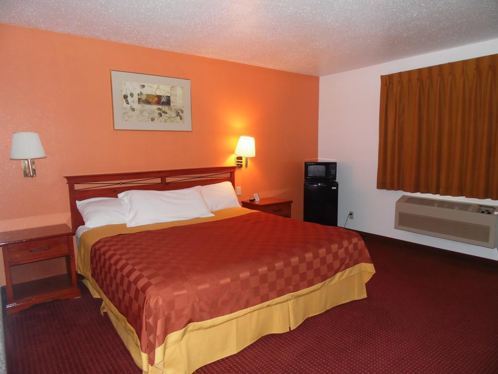 American Inn & Suites Boone Værelse billede